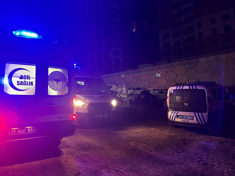 Cezaevinden izinli çıkan şahıs 2 kişiyi bıçakladı