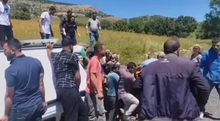 Hafif ticari araca silahlı saldırı