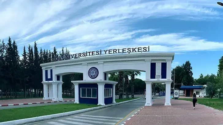 Ege Üniversitesi'ne yolsuzluk operasyonu