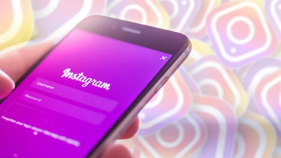 Instagram ve Facebook çöktü mü?