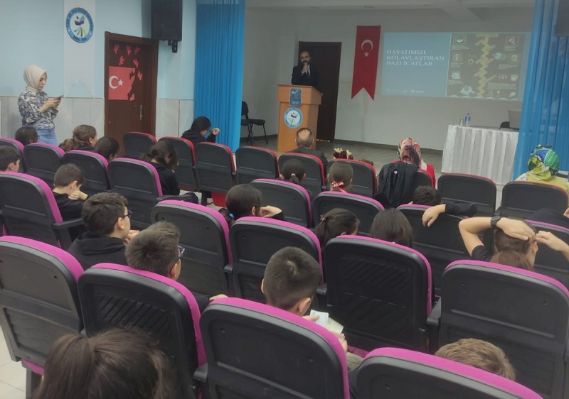 55 okulda bilim söyleşileri düzenlendi