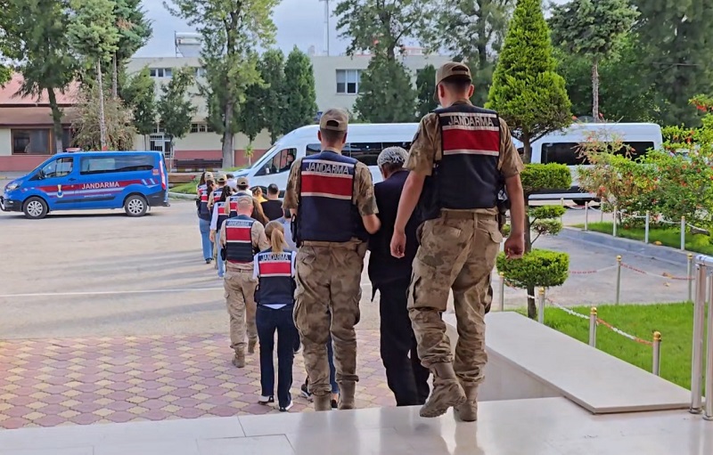 Usulsüz sağlık raporu operasyonunda 4 tutuklama