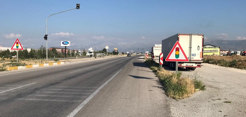Yol kenarında vurulmuş halde bulundu