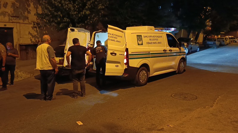 Yalnız yaşadığı evinde ölü bulundu