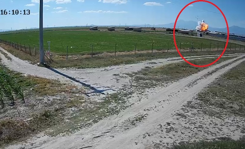 Havai fişek fabrikasında patlama