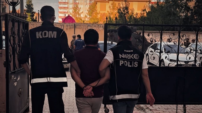 Ehliyet sınavında usulsüzlük yapanlara operasyon