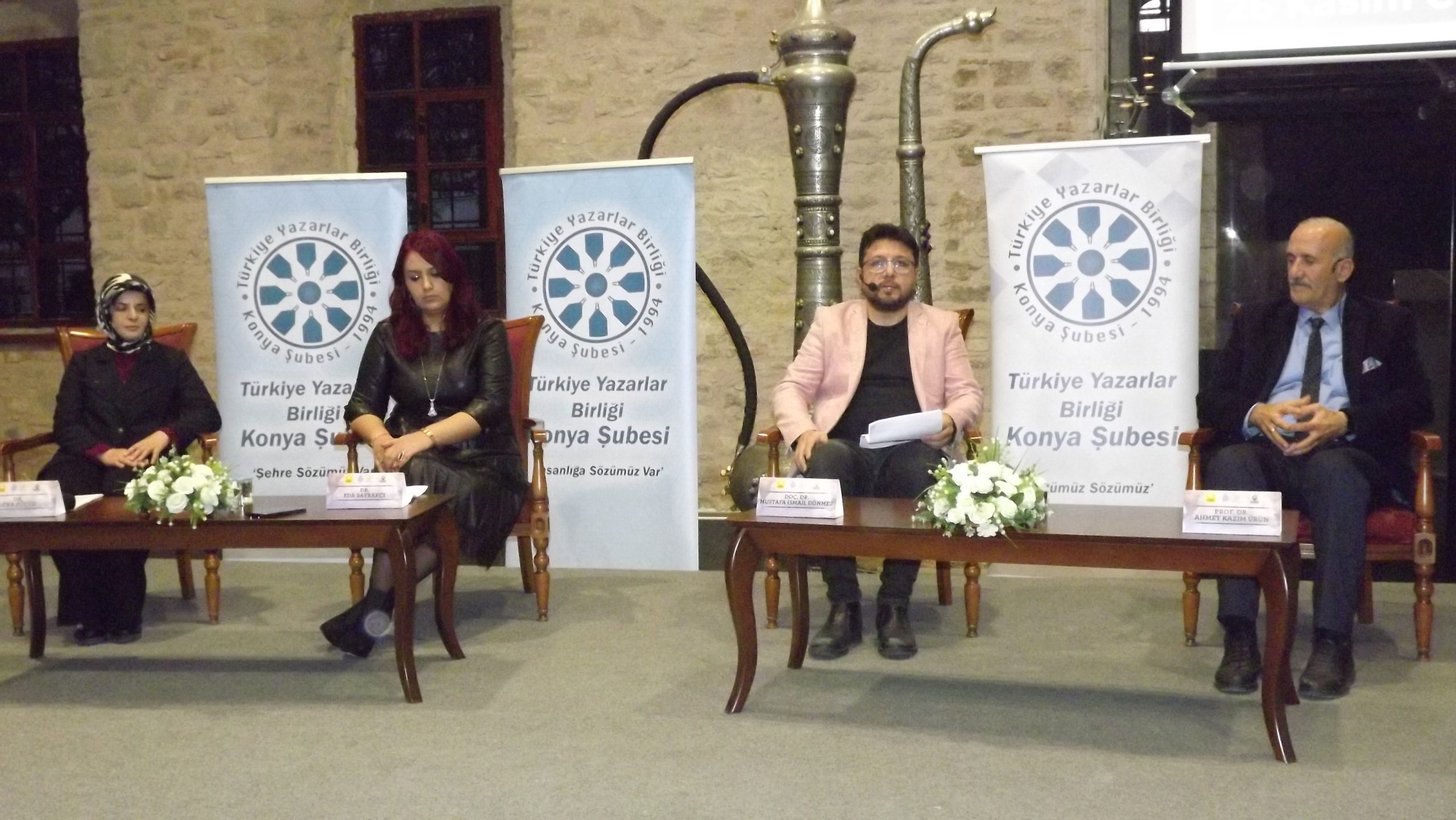 TYB konferanslarında “Edebiyatımızda Yabancı Dil" konusu işlendi