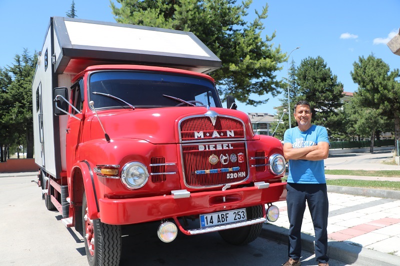 Çocukluk hayalini böyle gerçekleştirdi