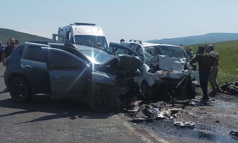 Ardahan'da zincirleme kaza