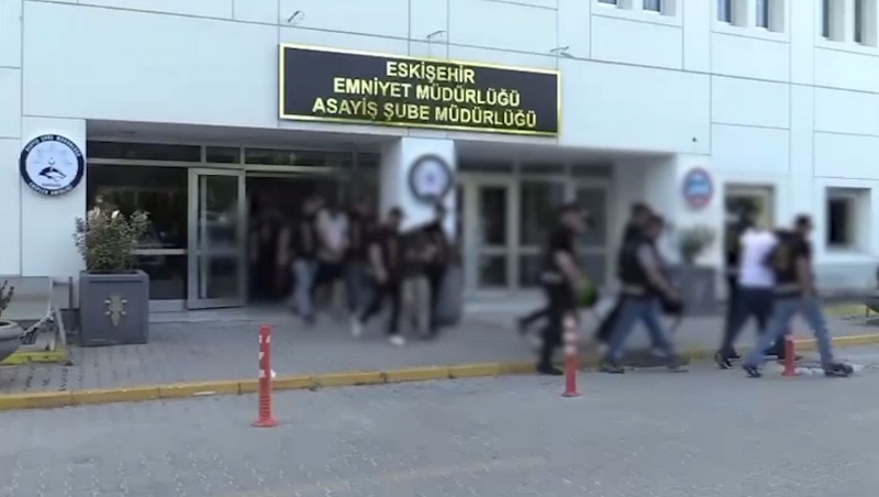 22 ilde 'Nitelikli dolandırıcılık' operasyonu