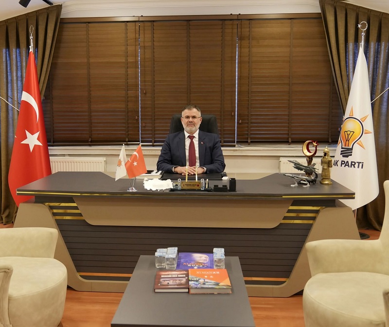 Ak Parti Akşehir İlçe başkanı görevinden ayrıldı
