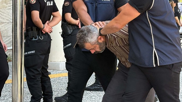 Bu kez ablası gözaltına alındı