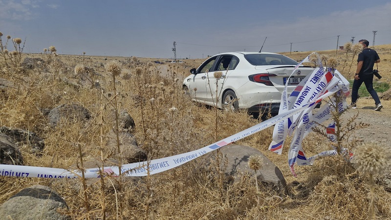 Diyarbakır’da arazide kadın cesedi bulundu
