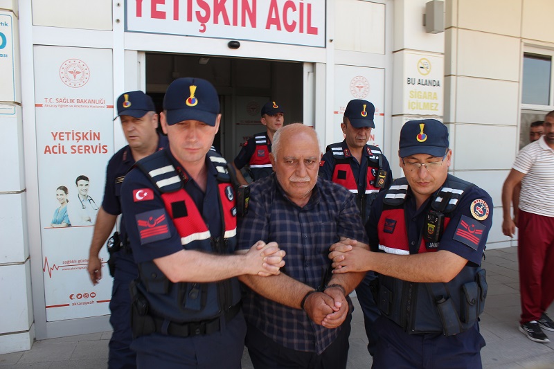 2 arkadaşını 9 kurşunla öldürdü!