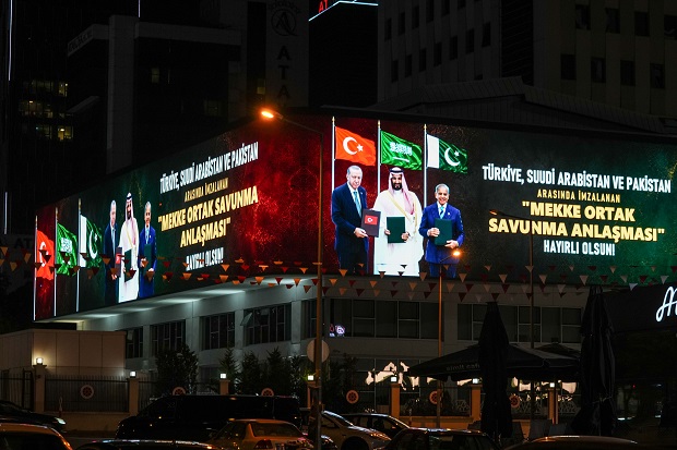 Mekke Anlaşması'na özel kampanya