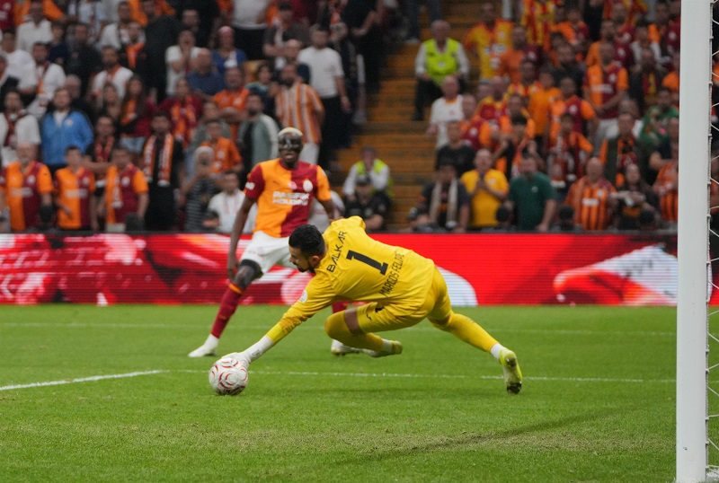 Galatasaray, açılışı beraberlikle yaptı