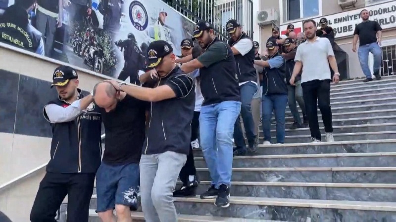 'Banka güvenlik koordinatörüyüm' diyerek dolandırdılar