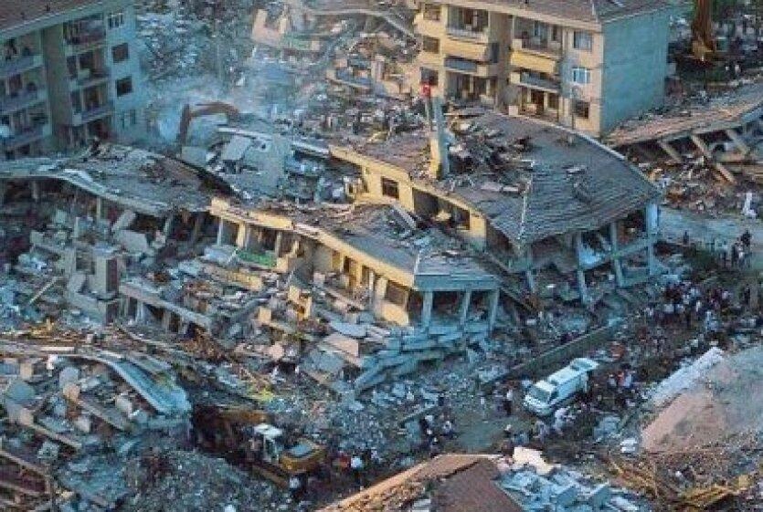 "Acısı ilk günkü gibi yüreğimizde"