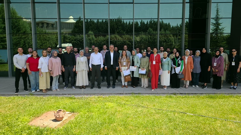 Konya'da "Aile Hekimliğine Uyum Eğitimi" verildi