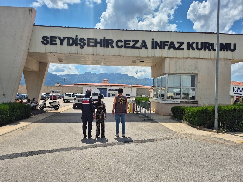 Binlerce şahıs ve araç sorgulandı