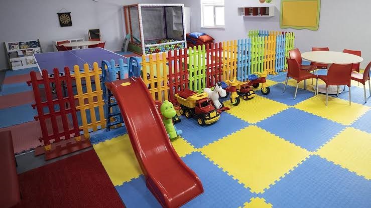 Sağlık çalışanlarına 24 saat kreş hizmeti