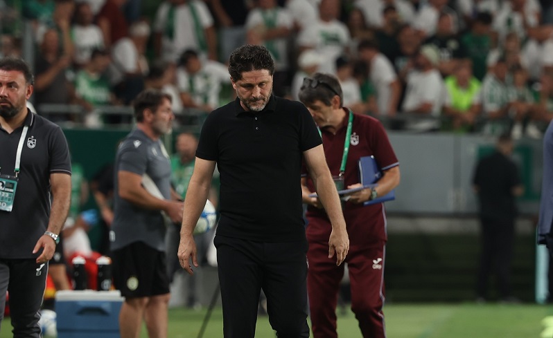 Trabzonspor, Fatih Tekke'nin istifasını kabul etmedi
