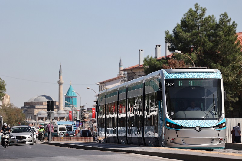 Yeni gelen öğrencilere 7 gün ücretsiz