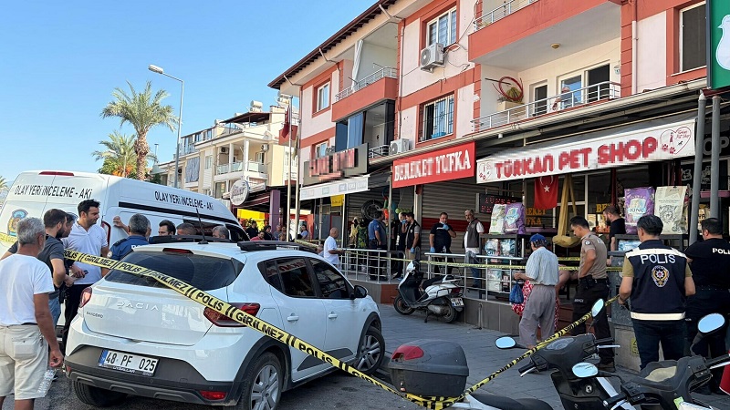 Baba ve 2 çocuğu iş yerinde ölü bulundu