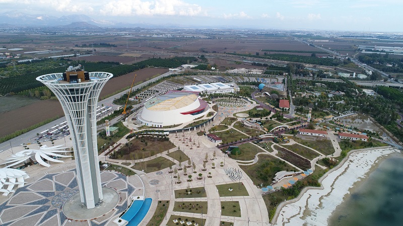 Antalya'da 3 dev zirve