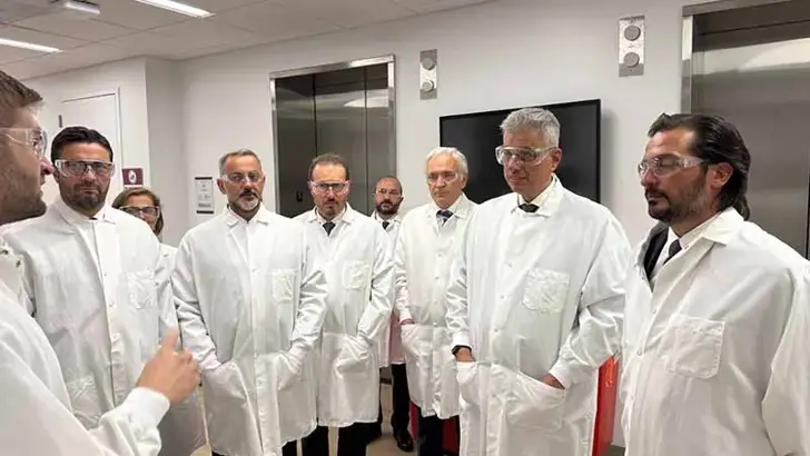 Bakan Memişoğlu, ABD'de ilaç şirketlerini ziyaret etti