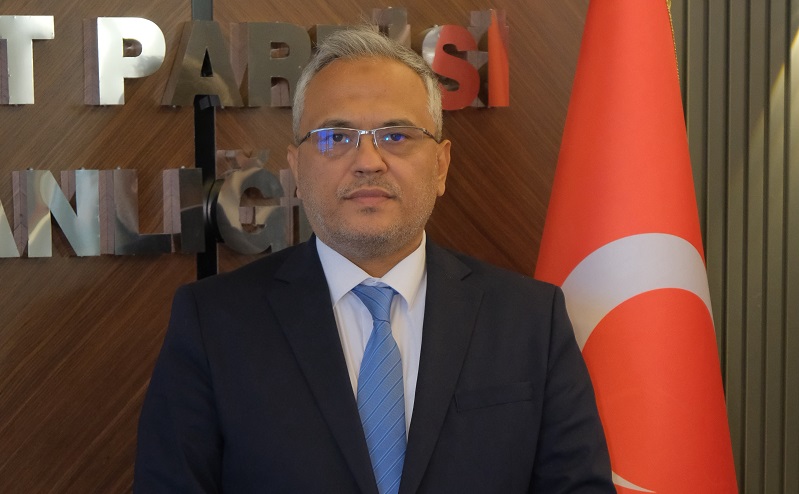 "Türkçe varsa geleceğimiz aydınlık"