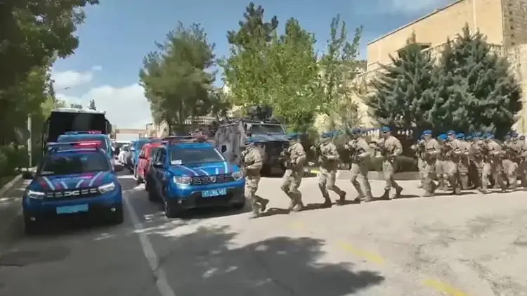 Mardin merkezli 10 ilde dolandırıcılık operasyonu