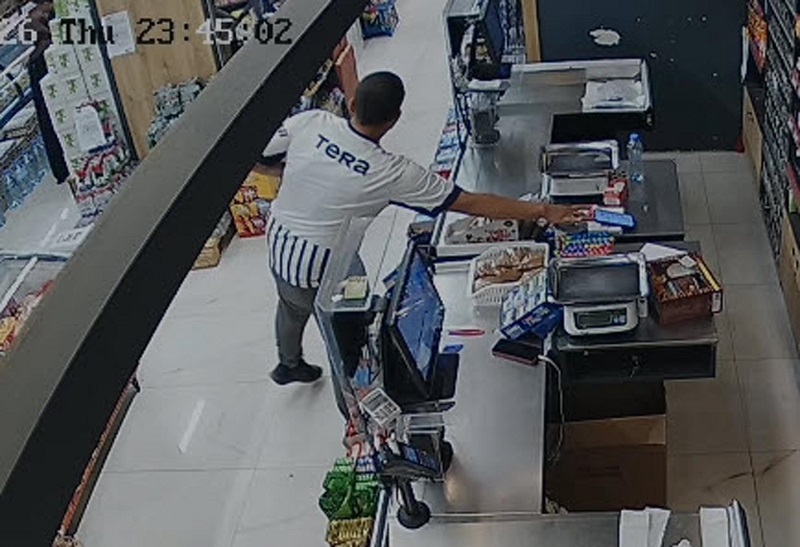 DMD hastası Göktuğ'un bağış kumbaraları çalındı
