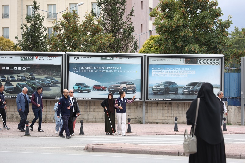 Görme engelli bireyler eğitim verdi
