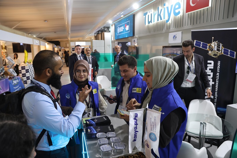 Küp Uydu Projesi dünyaya tanıtılıyor