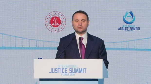 "Asıl mesele uluslararası hukukun herkes için eşit uygulanıp uygulanmadığıdır"