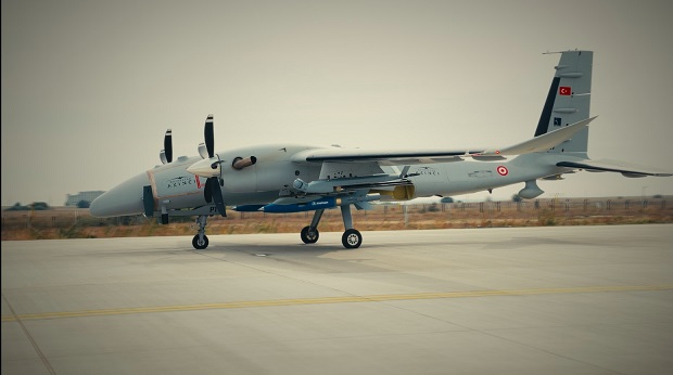 Akıncı’dan MGK mühimmatı ile ilk atışta tam isabet