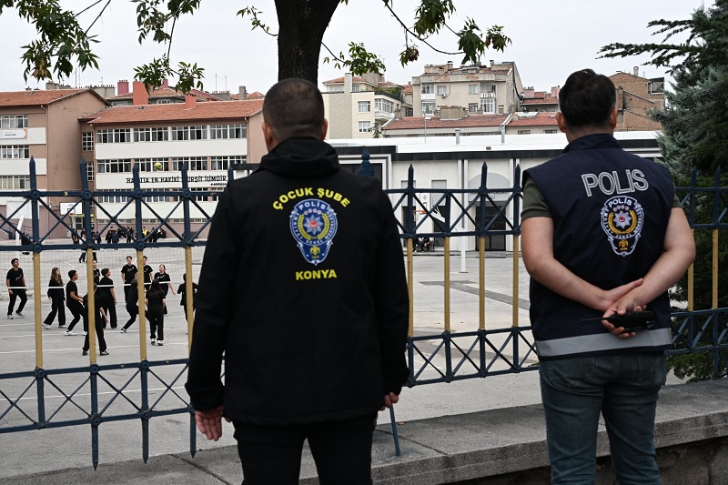 Okul çevrelerinde sıkı denetim