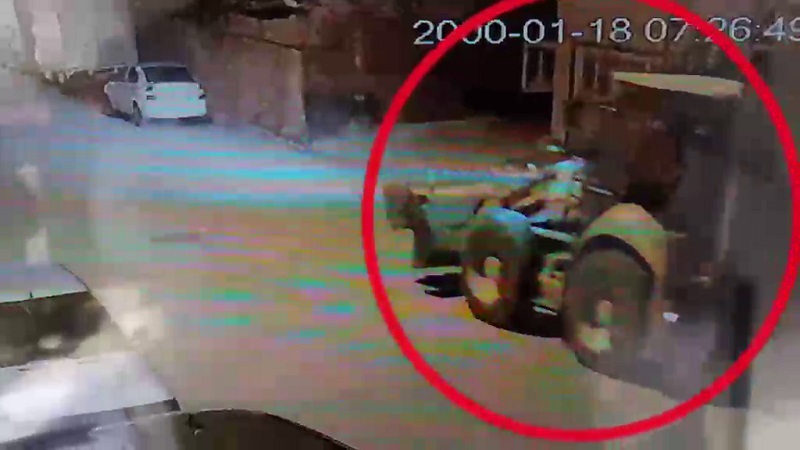 Yüz yıllık tarihi eser böyle çalındı!