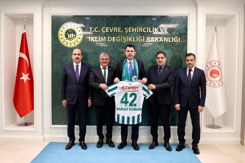 Protokol ve Konyaspor'dan Bakan Kurum'a ziyaret