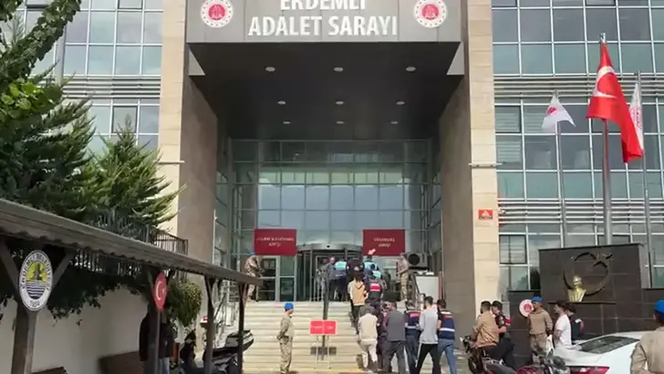 9 ilde 'nitelikli dolandırıcılık' ve 'yasa dışı bahis' operasyonu