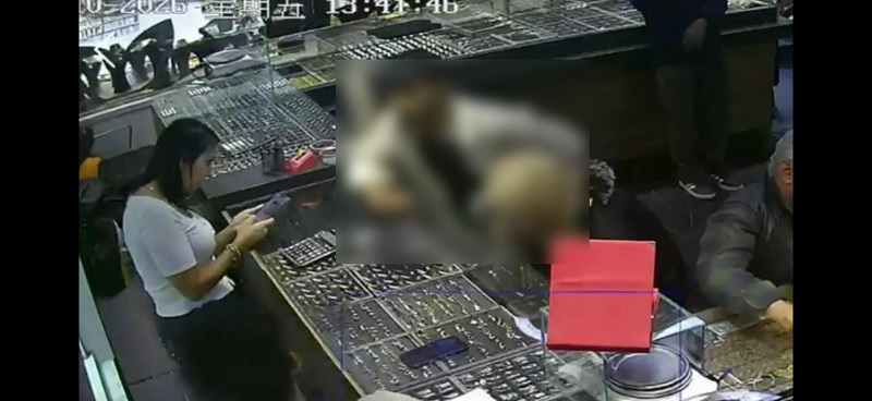 Kuyumculara sahte altın satan şüpheliler yakalandı