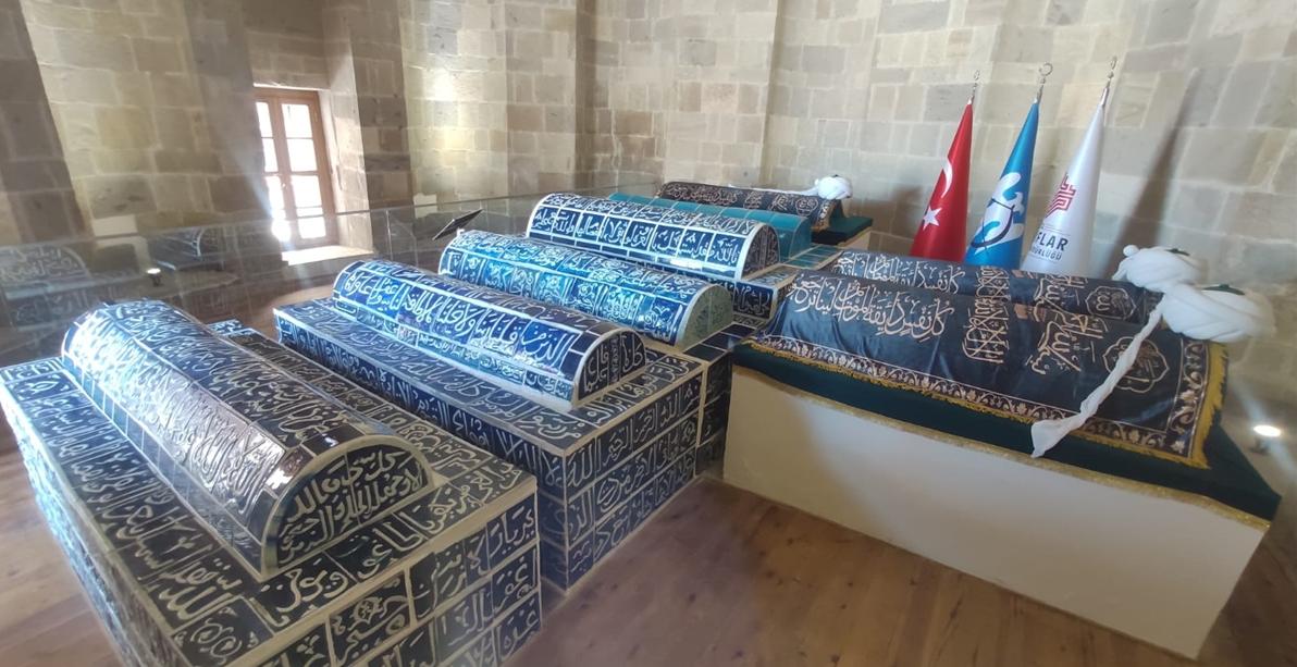 Sultanlar Türbesi Şeb-i Arus Haftasında ziyaret edilebilecek