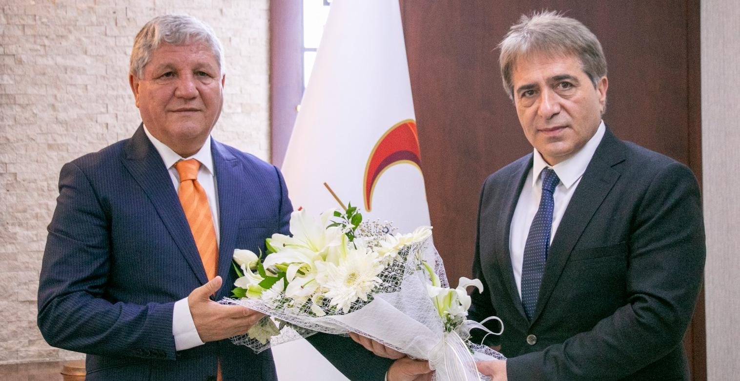 KGTÜ'de rektörlük devir teslim töreni