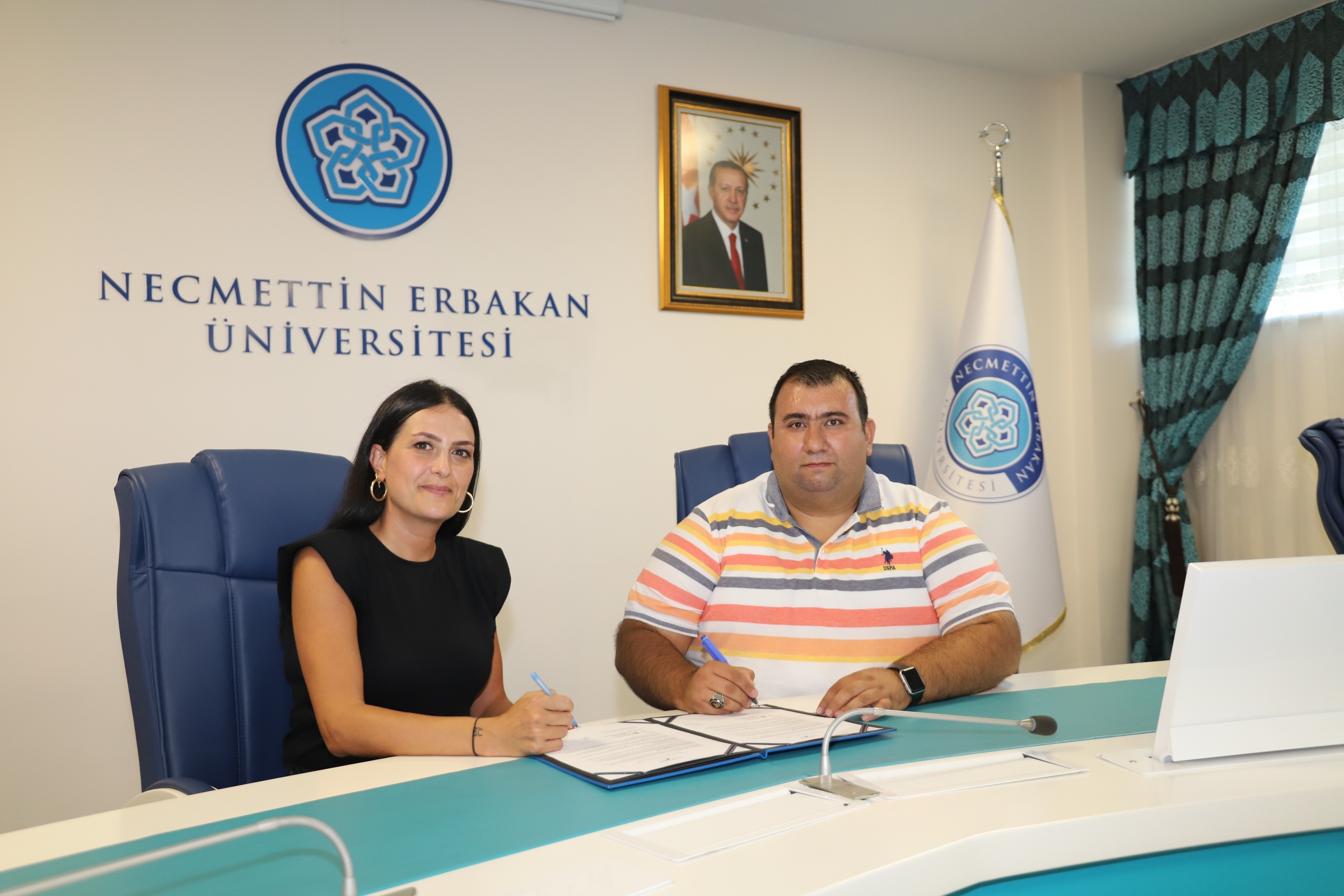 NEÜ lisansüstü tezleri dünyaya açıldı