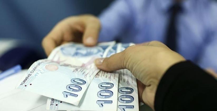 Öğrencilere 3 aylık kredi-burs ödemeleri başladı