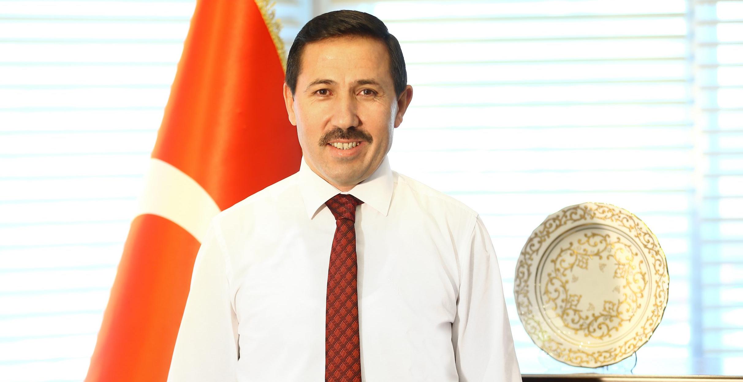 "Mesai mefhumu gözetmeden hizmete devam edeceğiz"