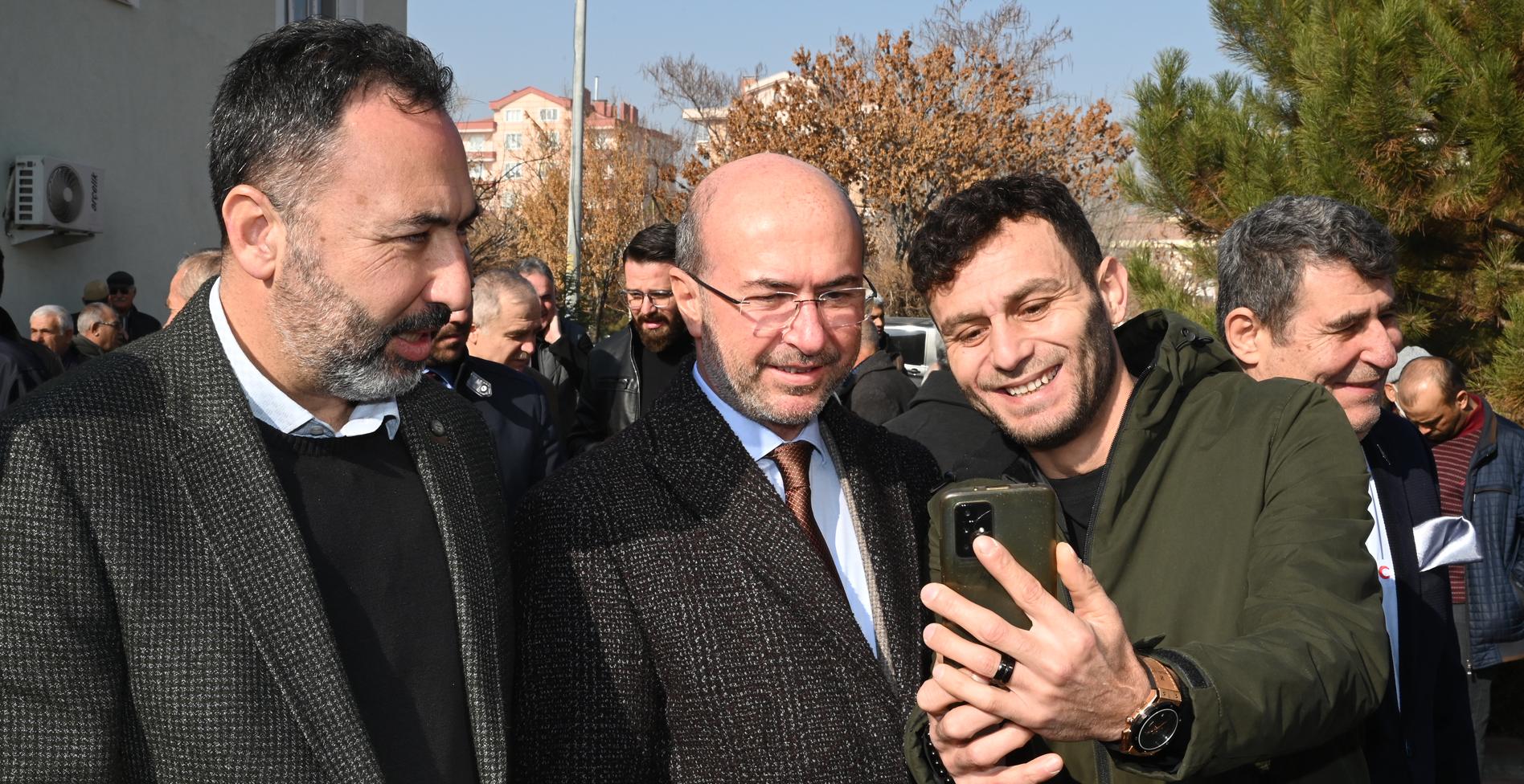 "Hemşerilerimizin dua ve desteğini her zaman hissettik"