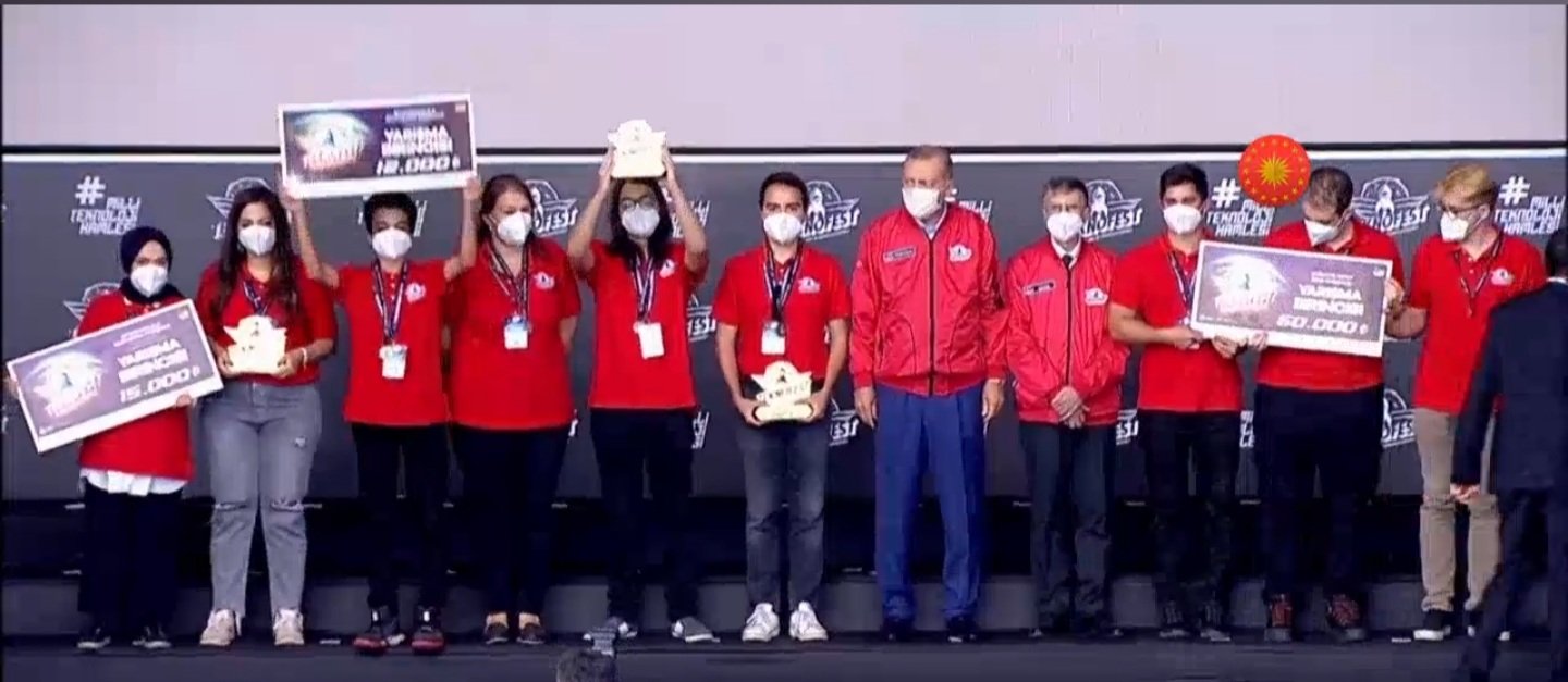 KTO Karatay'a Teknofest'21'de birincilik ödülü