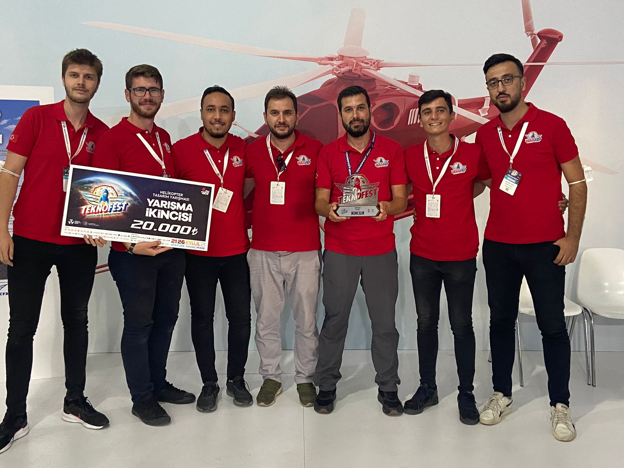 NEÜ Teknofest'ten 3 ödülle döndü